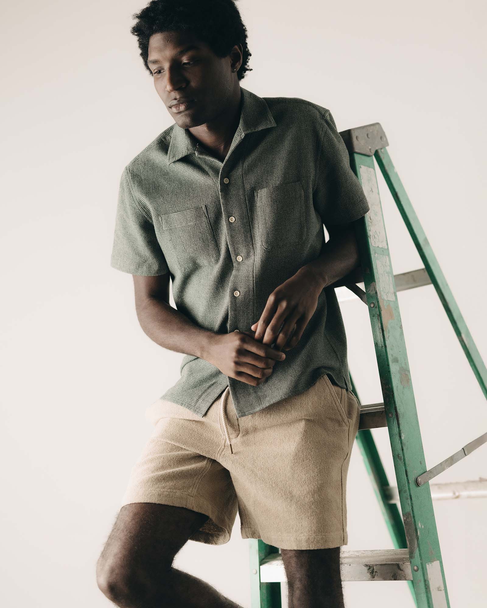 The Conrad Shirt in Deep Sea Twist - Image 2