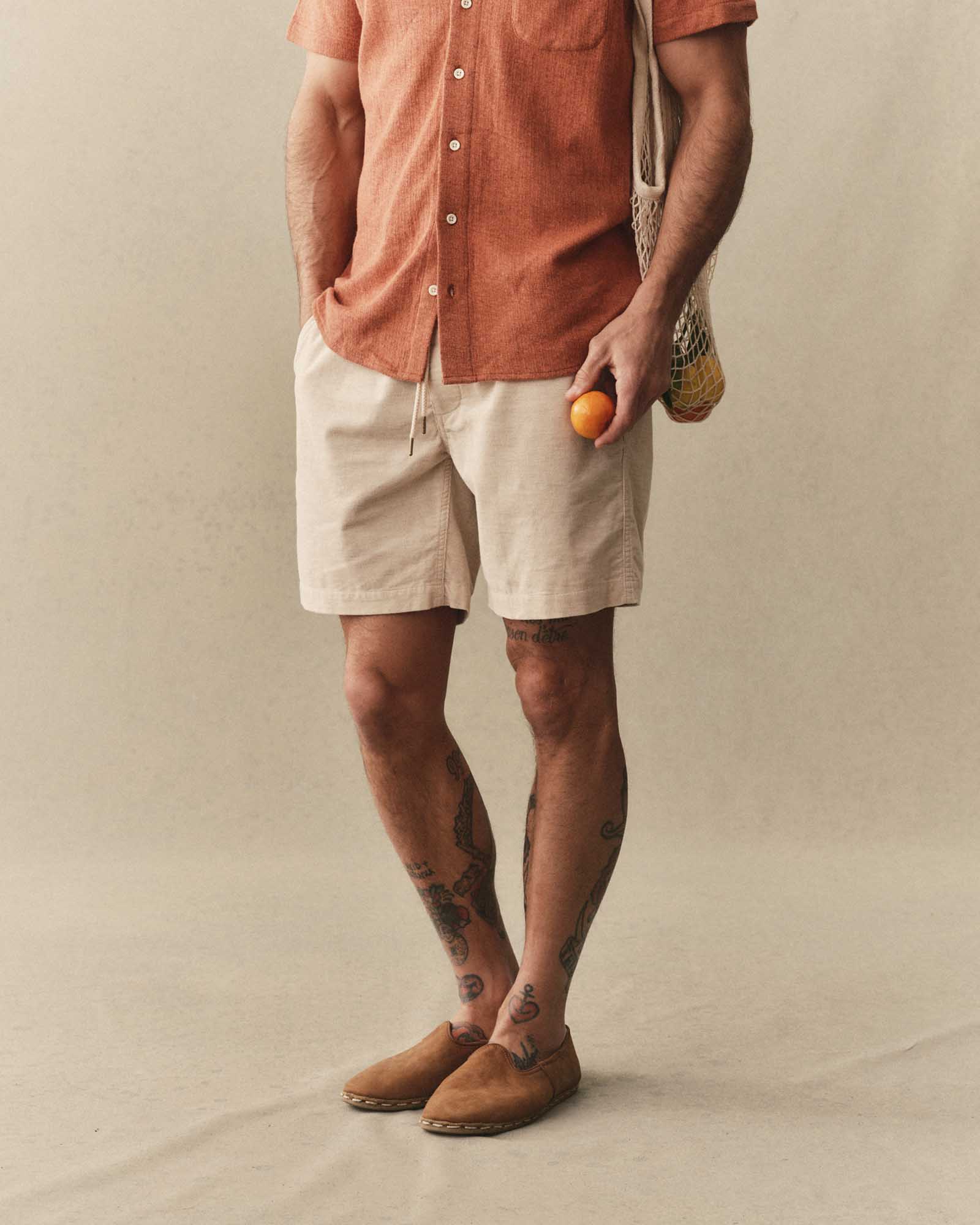 The Apres Short in Heather Oat Pincord - Image 2