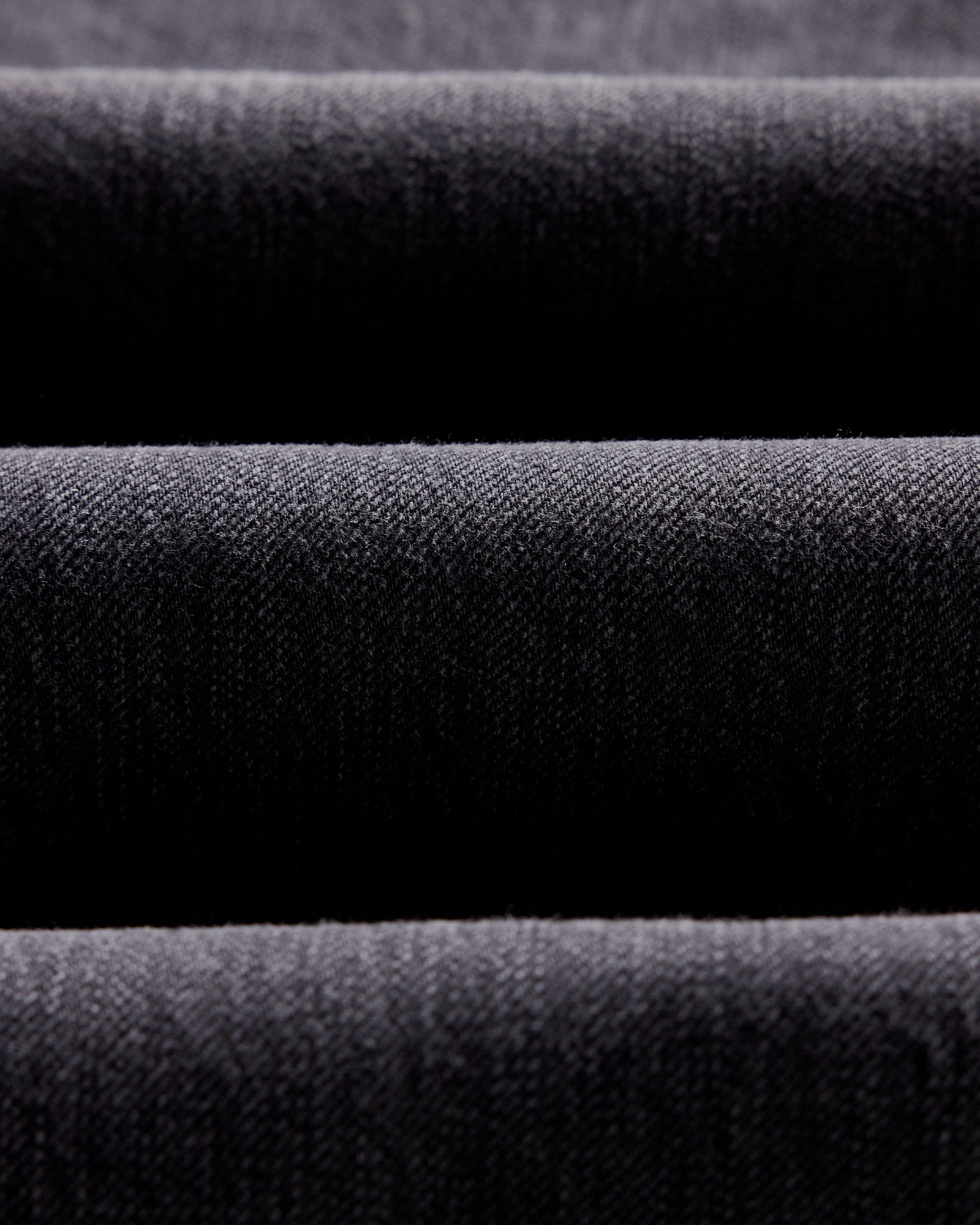 The Slim Jean in Washed Black Organic Slub Selvedge - Image 8